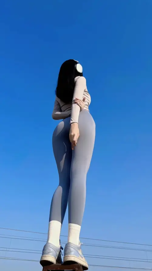 无码免费大香伊蕉在人线国产_国产精品国产三级国产专不_国产亚洲日韩在线播放更多