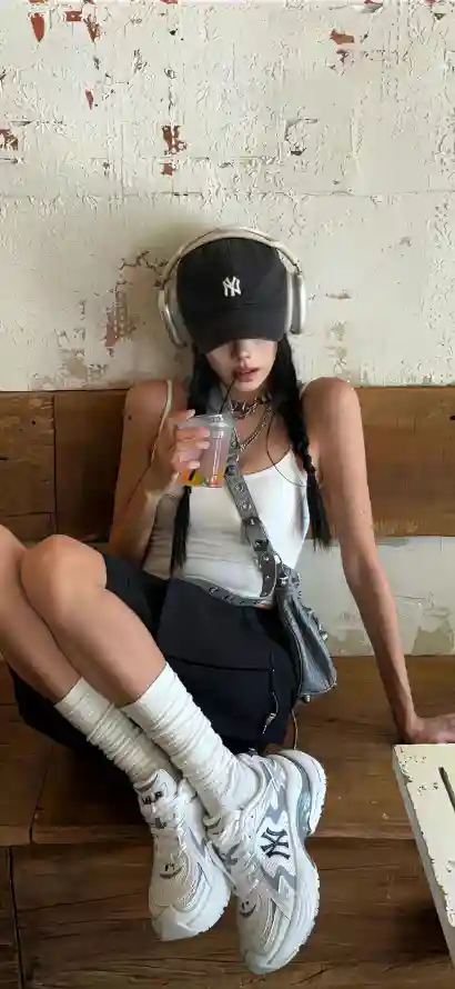 无码免费大香伊蕉在人线国产_国产精品国产三级国产专不_国产亚洲日韩在线播放更多